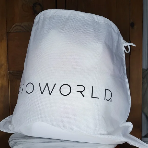 NWT Bioworld Strawberry Shortcake Backpack - Picture 3 of 14